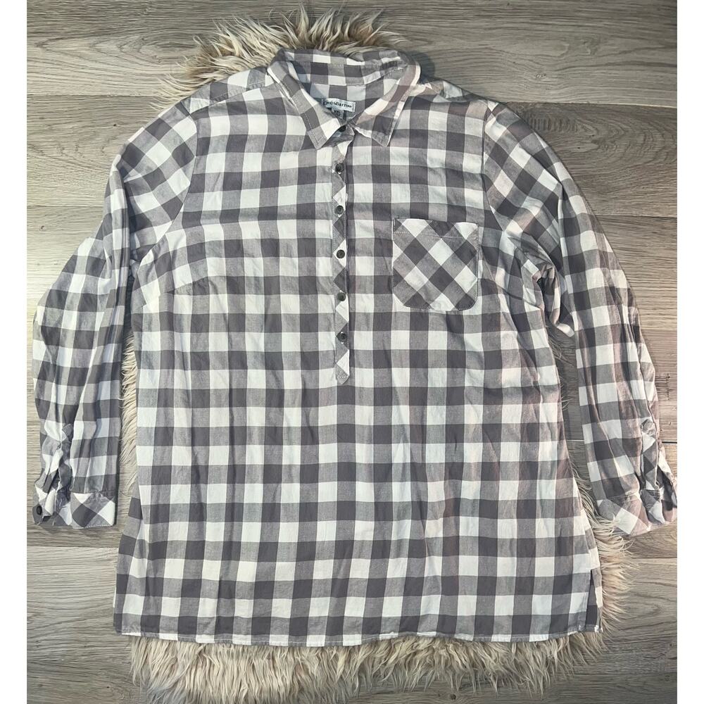 Croft & Barrow women’s grey flannel